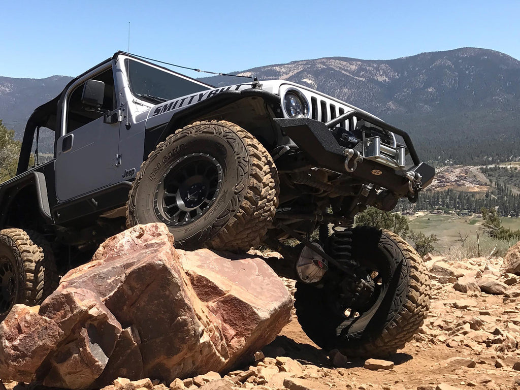 XRC Front Bumper 97-06 Wrangler TJ/LJ Black Textured Smittybilt